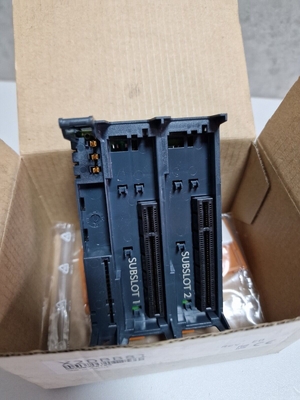 X20BB81 B&amp;R X20 SYSTEM Bus Base With One Expansion Slot