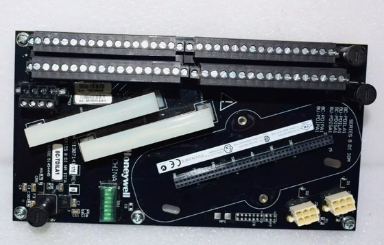 Honeywell 8C-TDILA1 Series 8 Digital Input Module 24V IOTA Coated