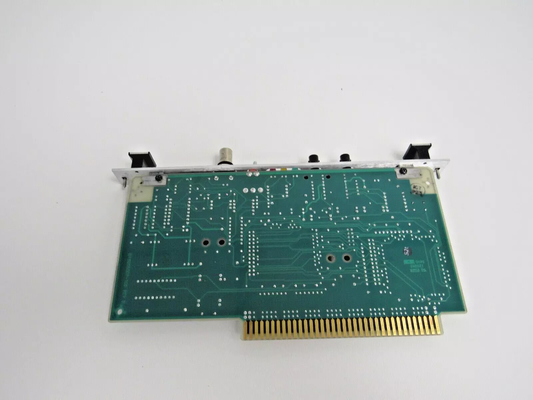 Honeywell 51305508-200 PLCs / Machine Control XLCNE2 MM CE CERT MEDIUM DIST1 BOARD