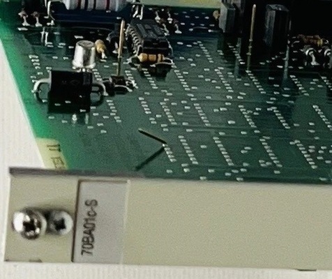 70BA01C-S HESG447260 R2 ABB Servo Controller Bus End Module