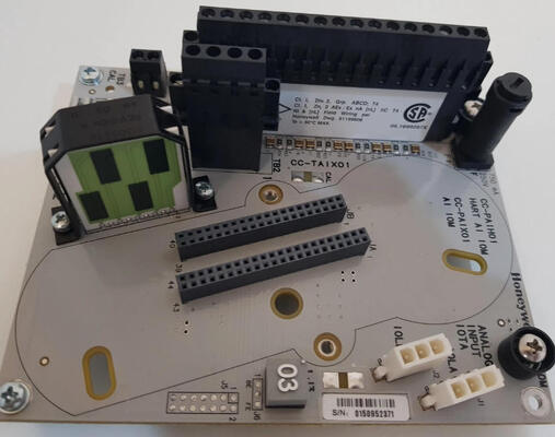 Honeywell CC-TAIM01 Low-level Analog Input Module with 64 Fully Isolated Inputs for Thermocouples and Thermoresistors (-40°C to +70°C)