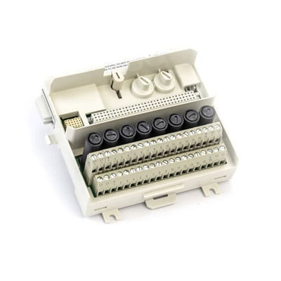 TU837V1 ABB S800 Extended Module Termination Unit 8x1 Fused Isol 3BSE013238R1