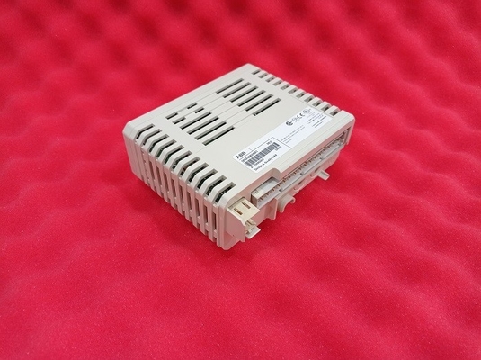 DI810 ABB S800 Digital Input Module 24V 16 CH PLC Spare Parts 3BSE008508R1